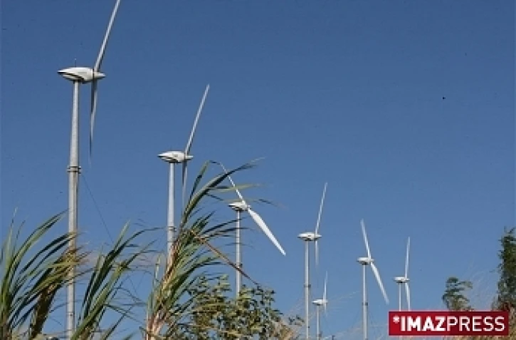 Eoliennes à Sainte-Suzanne