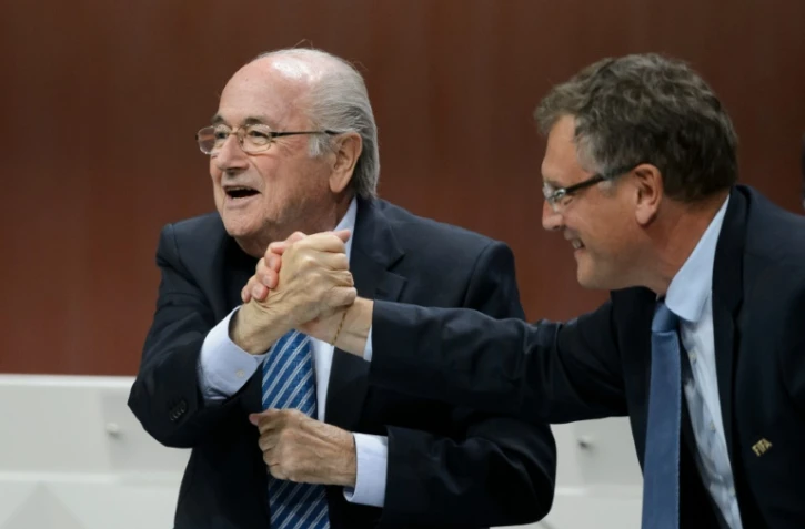 L'ex-président de la Fifa Sepp Blatter, et son ex-N.2 JérÎme Valcke, lors du congrÚs de la Fifa de Zurich, le 29 mai 2015
