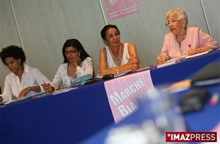 Lundi 17 Novembre 2008

conférence de presse sur le déroulement de la marche blanche