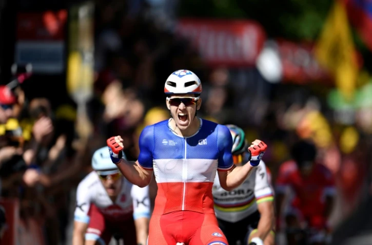 Le champion de France Arnaud Démare (FDJ)  enlève au sprint la 4e étape du Tour de France à Vittel, le 4 juillet 2017