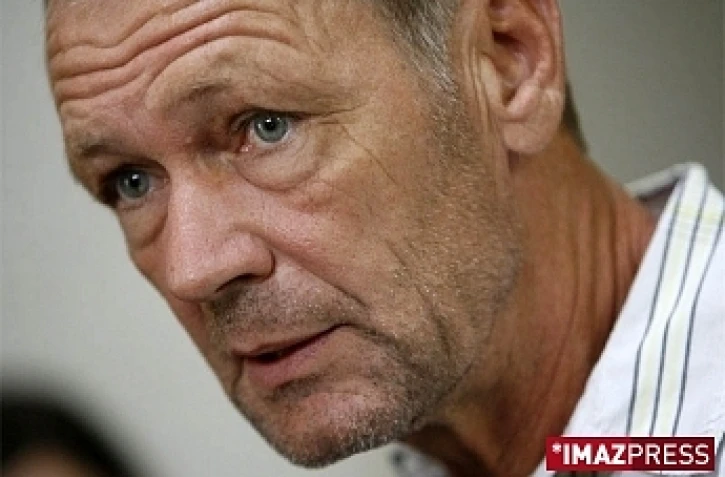 Jeudi 18 Décembre 2008

Peter Mertès au Tribunal de Saint-Denis