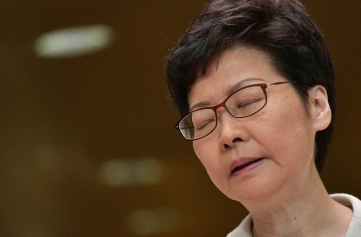 La cheffe de l'exécutif de Hong Kong Carrie Lam lors de sa conférence de presse hebdomadaire, le 26 novembre 2019 à Hong Kong