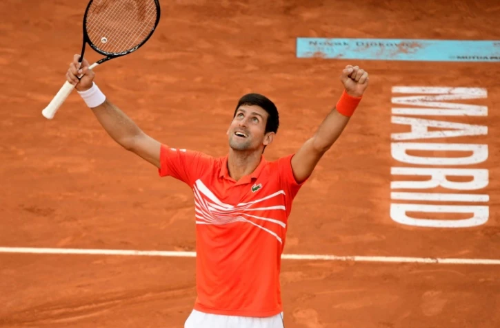 Le Serbe Novak Djokovic vainqueur du Grec Stefanos Tsitsipas en finale du tournoi de Madrid, le 12 mai 2019