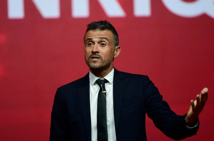Luis Enrique s'exprimant devant les reporters lors de sa présentation officielle, le 19 juillet 2018 au centre sportif de Las Rozas de Madrid 