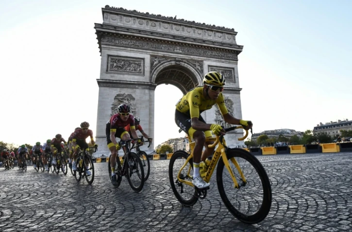 Le Colombien Egan Bernal remporte le Tour de France le 28 juillet 2019