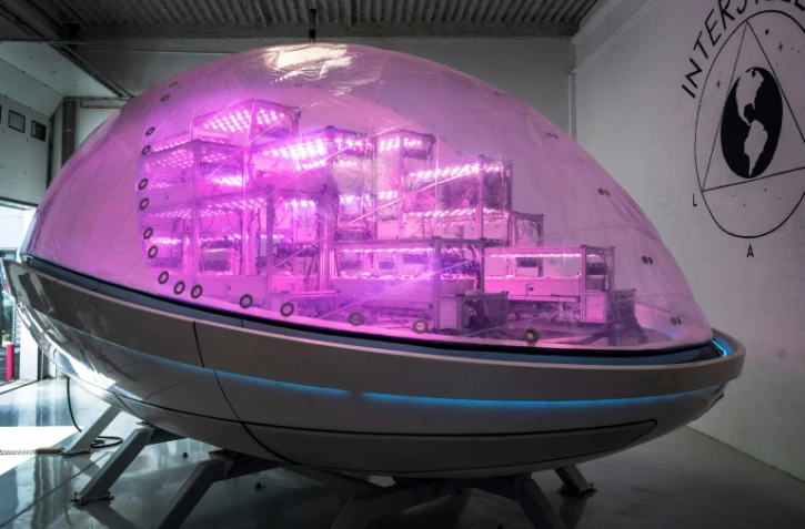 La serre Biopod inspirée de recherches spatiales menées par la start-up Interstellar Lab, le 25 septembre 2023 à Ivry-sur-Seine, près de Paris