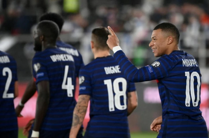 Les Bleus vainqueurs de la Finlande grâce notamment à un but de Kylian Mbappé à Helsinki, le 16 novembre 2021 