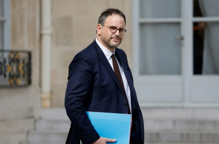 Le ministre de la Santé Aurélien Rousseau, le 30 août 2023 devant l'Elysée, à Paris