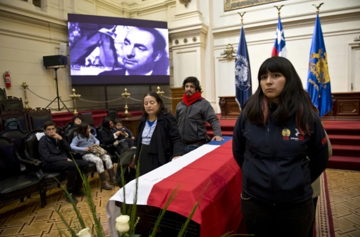 Hommage au poète Pablo Neruda le 25 avril 2016 à Santiago