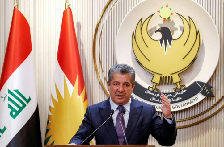 Masrour Barzani, Premier ministre du Kurdistan irakien autonome, donne une conférence de presse à Erbil, capitale de la région autonome, le 25 juin 2025