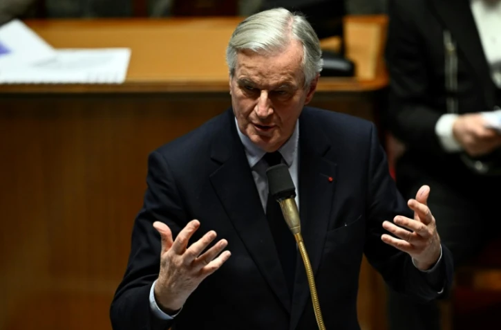 Le Premier ministre français Michel Barnier s'exprime lors des questions au gouvernement à l'Assemblée nationale à Paris, le 3 décembre 2024