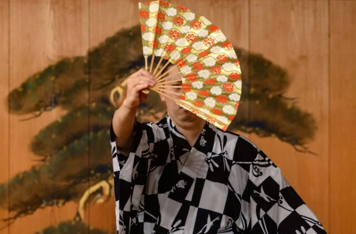 L'artiste japonais Kennosuke Nakamori lors d'une répétition de nô le 29 juillet 2020