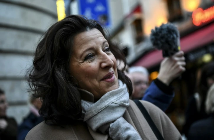 Agnès Buzyn, candidate LREM aux municipales, dans les rues du 5e arrondissement de Paris, le 18 février 2020