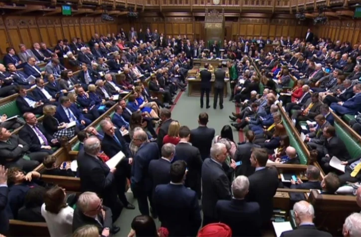 Image extraite d'une vidéo produite par le parlement britannique lors du vote des députés sur le Brexit à Londres le 14 mars 2019