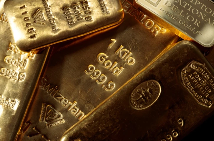 Le cours de l'or a franchi mardi en Asie un nouveau record historique à 1.981,27 dollars l'once