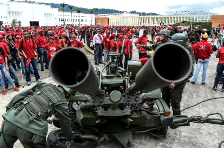 Exercices de l'armée vénézuélienne à Caracas, le 26 août 2017 face aux "menaces" du président américain Donald Trump