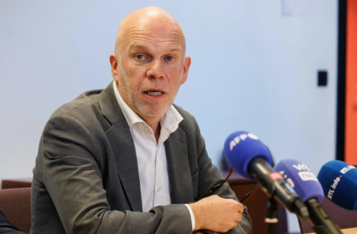 Le procureur de Mons (Belgique) Vincent Macq lors d'une conférence de presse à Mons, le 26 octobre 2024, après que le bébé prématuré Santiago et ses parents ont été retrouvés dans un hôtel de la région d'Amsterdam aux Pays-Bas