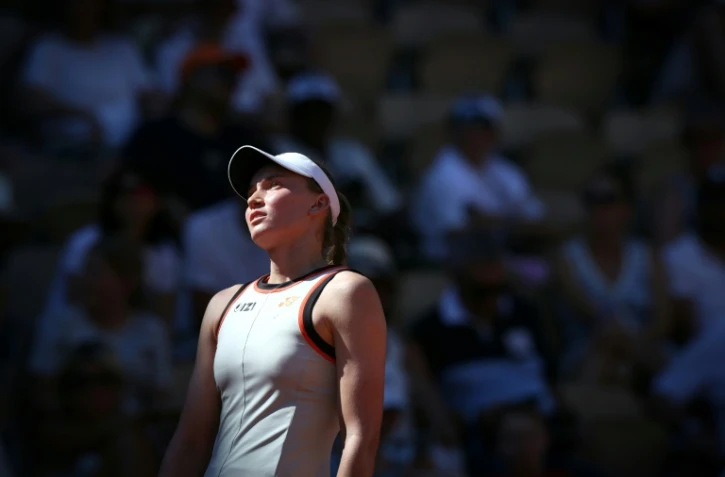 La Kazakhstanaise Elena Rybakina lors de sa défaite au 2e tour de Roland-Garros contre l'Ukrainienne  Yuliia Starodubtseva, le 27 mai 2026