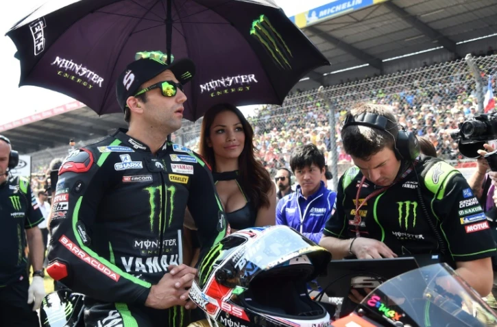 Le pilote français Johann Zarco (Monster Yamaha Tech 3/g) avant le départ du GP de France, catégorie MotoGP, sur le circuit Bugatti au Mans, le 20 mai 2018