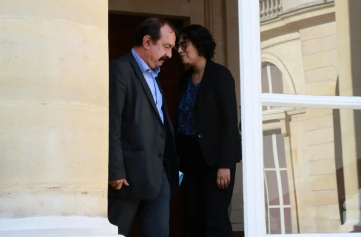 Philippe Martinez et  Myriam El Khomri à l'issue de leur rencontre le 17 juin 2016 au ministère du Travail à Paris