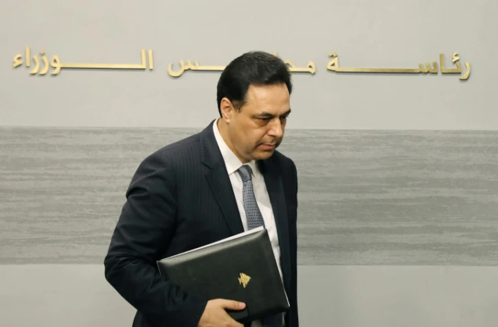 Photo fournie par l'agence libanaise Dalati and Nohra montrant le Premier ministre libanais Hassane Diab délivrant un discours au siège du gouvernement dans la capitale Beyrouth, le 7 mars 2020