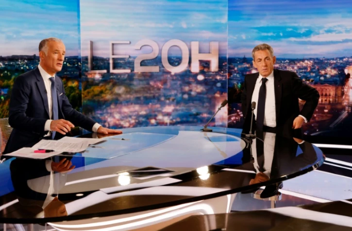 Nicolas Sarkozy interviewé par Gilles Bouleau lors du 20 h de TF1, le 3 mars 2021 à Boulogne Billancourt dans les Hauts-de-Seine