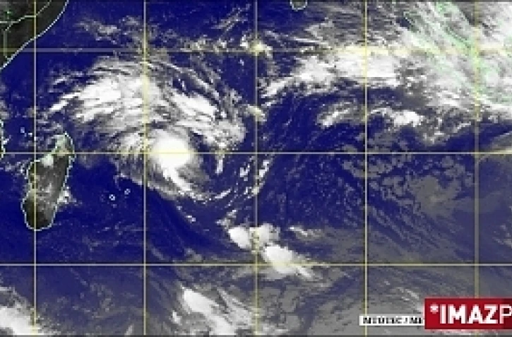 Mardi 3 février 2009 : la tempête modérée tropicale est baptisée Gaël (photo : Mtotec)
