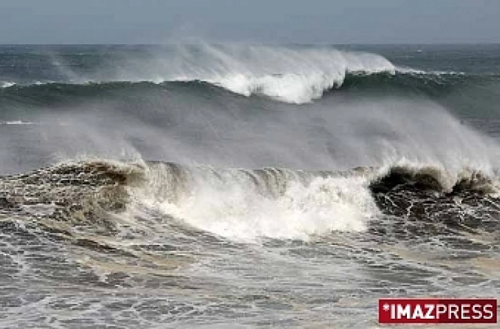 Jeudi 5 Février 2009

Une forte houle est générée par le cyclone Gaël