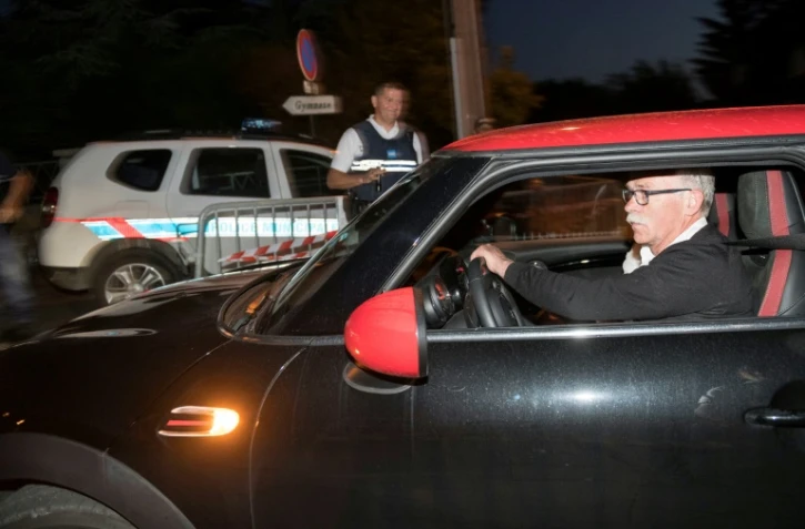 Les parents d'Alexia Daval arrivent à la reconstitution judiciaire du meurtre de leur fille, à Gray-la-Ville, le 17 juin 2019