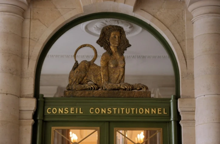 Le Conseil constitutionnel a validé vendredi la plupart des dispositions des projets de loi de moralisation de la vie politique, adoptés par le Parlement cet été, à l'exception toutefois de la suppression de la réserve ministérielle