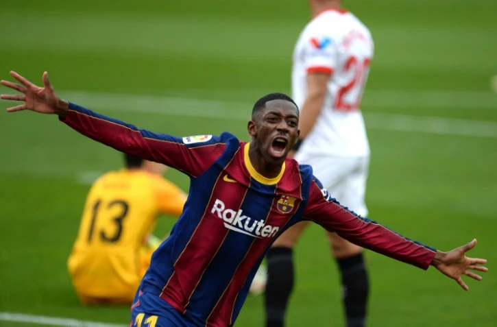 L'attaquant français du FC Barcelone Ousmane Dembélé après un but contre le Séville FC, le 27 février 2021 au stade Pizjuan