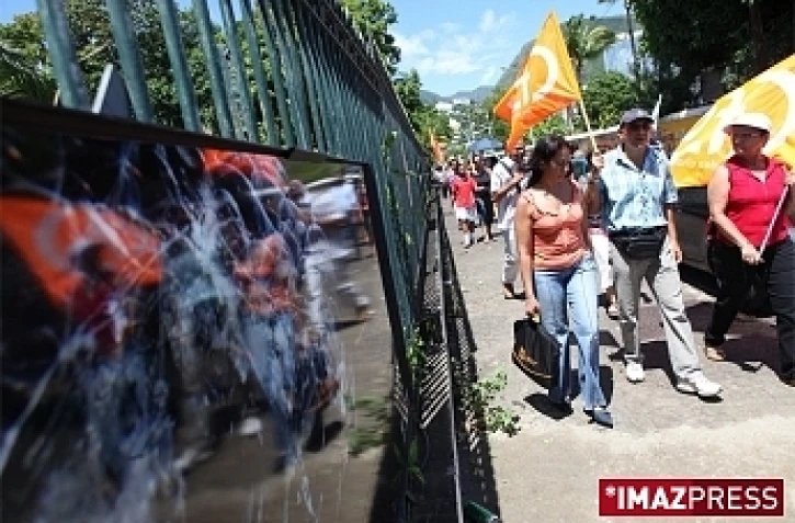 Manifestation de l'ADI au Conseil Général