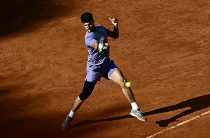 L'Espagnol Carlos Alcaraz lors de la finale du Masters 1000 de Rome remportée face à l'Italien Jannik Sinner le 18 mai 2025