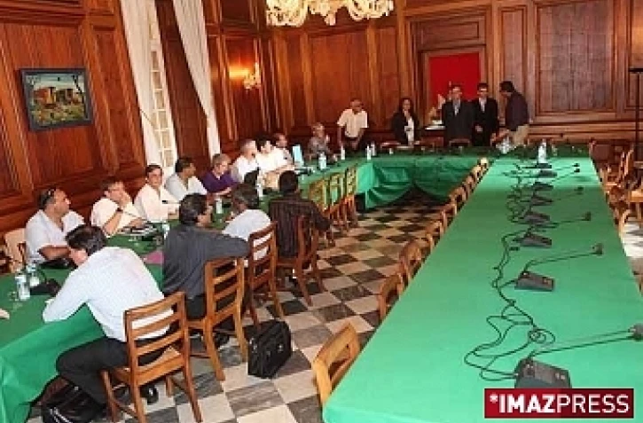 Vendredi 13 Mars 2009

Le patronat à la préfecture