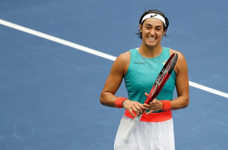 Caroline Garcia célèbre sa victoire sur la tête de série N.1 Karolina Pliskova à l'US Open le 2 septembre 2020 à New York