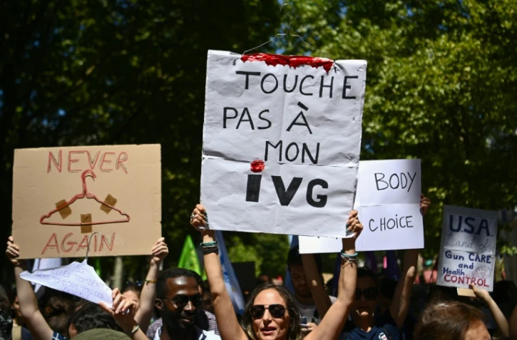 Manifestation à Paris pour défendre le droit à l'avortement, à Paris le 2 juillet 2022