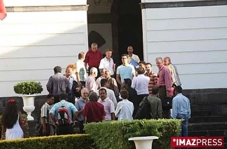 Mardi 31 Mars 2009

Le COSPAR à la prefecture