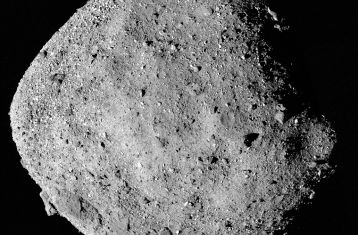 Image prise par la sonde Osiris-Rex de la Nasa, le 2 décembre 2018, montrant l'astéroïde Bennu 