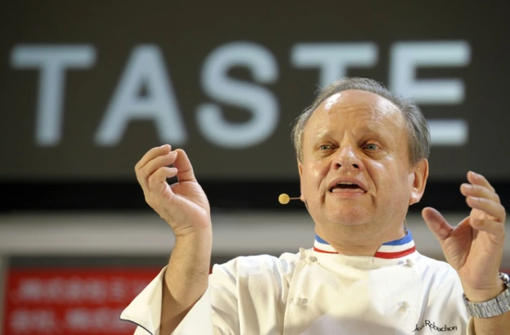 Le chef Joël Robuchon au Sommet mondial de la gastronomie à Tokyo au Japon, le 10 février 2009