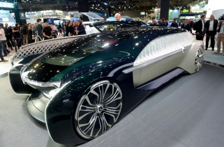 La Renault EZ-Ultimo, exposée le 2 octobre 2018 à l'occasion des journées presse du Mondial de l'Automobile à Paris.