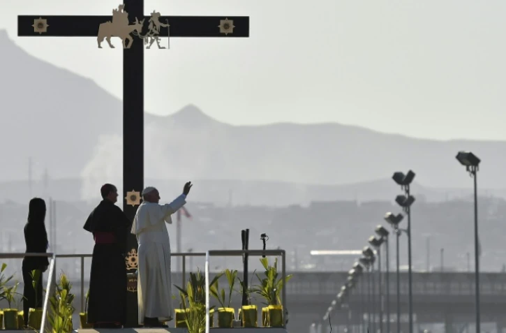 Le pape François célèbre une messe à la frontière entre le Mexique et les Etats-Unis, à Ciudad Juarez   le 17 février 2016