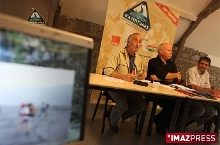 Lundi 4 Mai 2009
Conférence de presse de l IRT et le Réunion d'Aventures