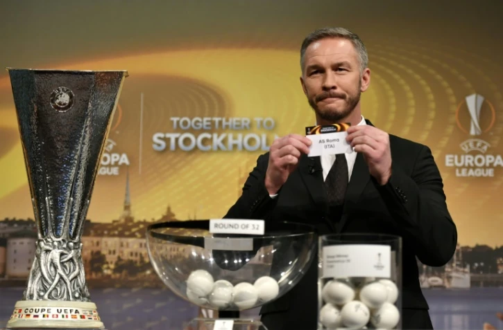 L'ancien défenseur de la Suède Patrik Andersson lors du tirage au sort des 16e de finale de l'Europa League, le 12 décembre 2016 à Nyon