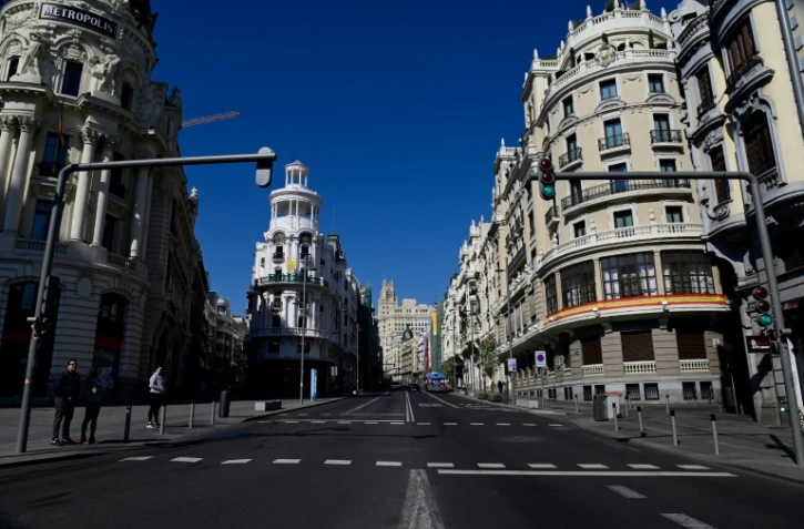 La Gran Via de Madrid quasiment déserte, le 14 mars 2020