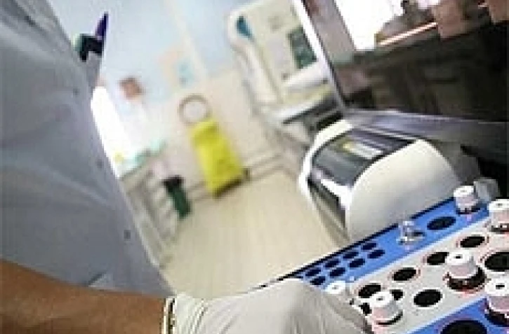 Le laboratoire de biologie du CHD de Bellepierre (Saint-Denis)