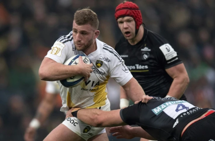 Le talonneur de La Rochelle Pierre Bourgarit à l'attaque contre Leicester en Champions Cup, le 14 janvier 2024 à La Rochelle
