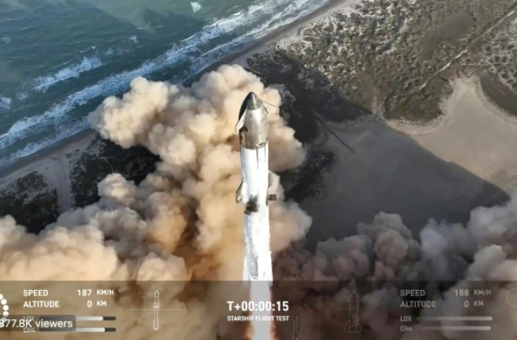 Photographie tirée de la retransmission vidéo du lancement de la fusée Starship de l'entreprise SpaceX, près de Boca Chica, au Texas, le 6 mars 2025