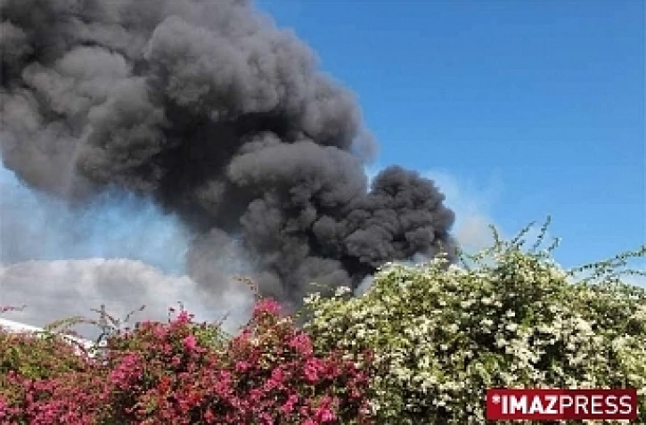 Dimanche 7 Juin 2009 - Le Port

L'entreprise Cycléa ravagée par un incendie