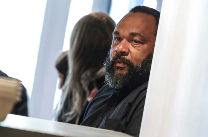 Dieudonné M'bala M'bala au tribunal correctionnel de Paris, le 26 mars 2019