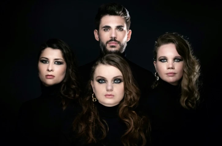 Le groupe Alvan & Ahez à Paris, le 8 mars 2022